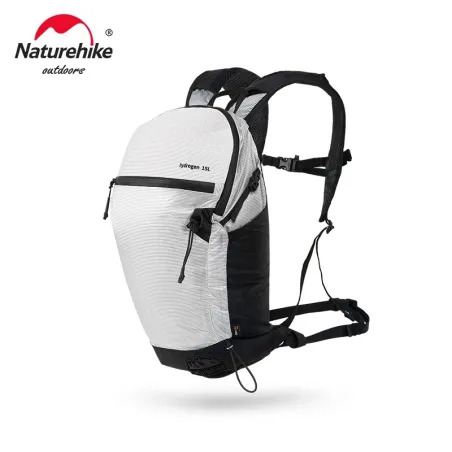 Lekki plecak turystyczny NATUREHIKE 15L: pojemny i wytrzymały